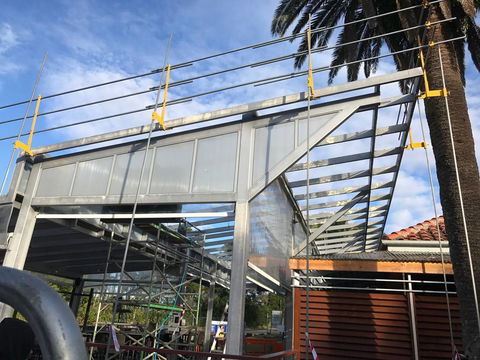 Roofing Craftsmen - LBG 2