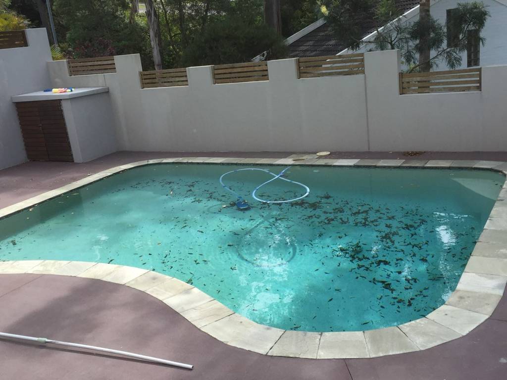 Pool Cleaning Maintenance Salamander Bay NSW LBG