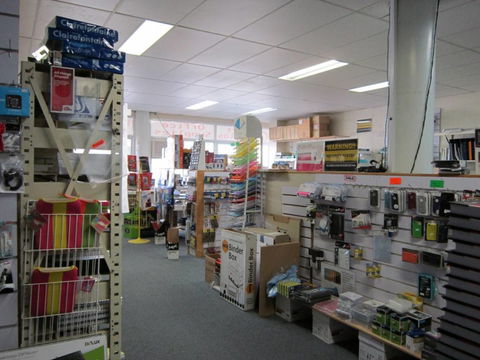 Port Douglas Stationery Hub - LBG 0