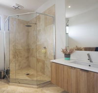 Northern Beaches Glass  Aluminium - LBG
