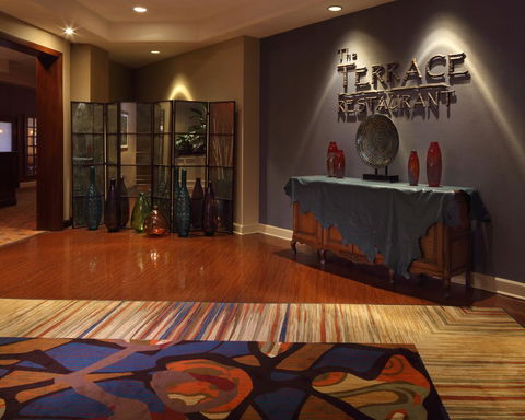 Peachtree Hotel And Conference Center - LBG 10