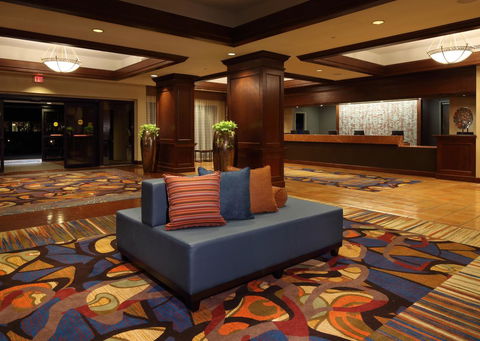 Peachtree Hotel And Conference Center - LBG 2