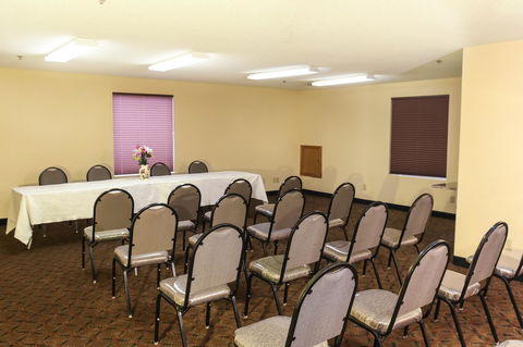Dawson Village Inn - LBG 6