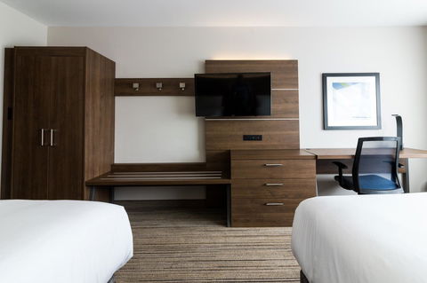 Holiday Inn Express - Villa Rica - LBG 17