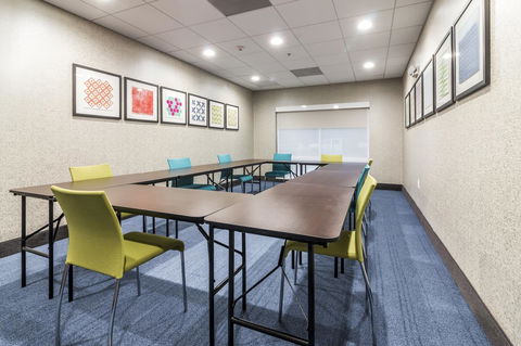 Holiday Inn Express - Villa Rica - LBG 37