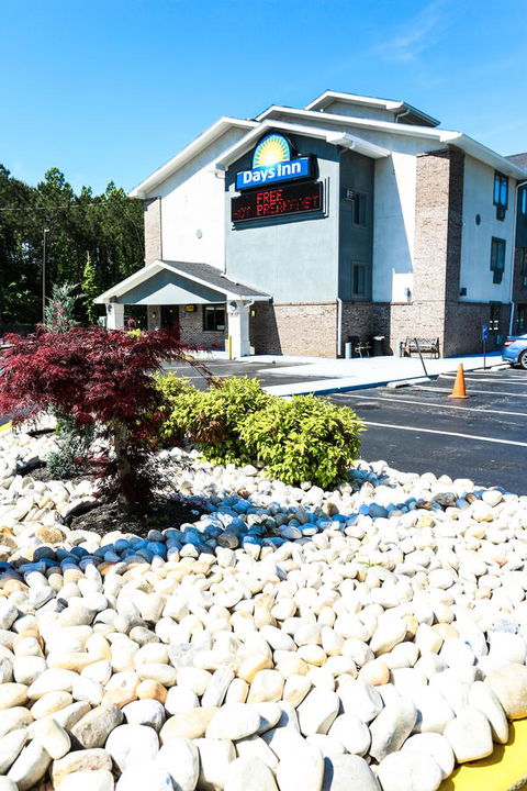 Days Inn By Wyndham Villa Rica - LBG 3