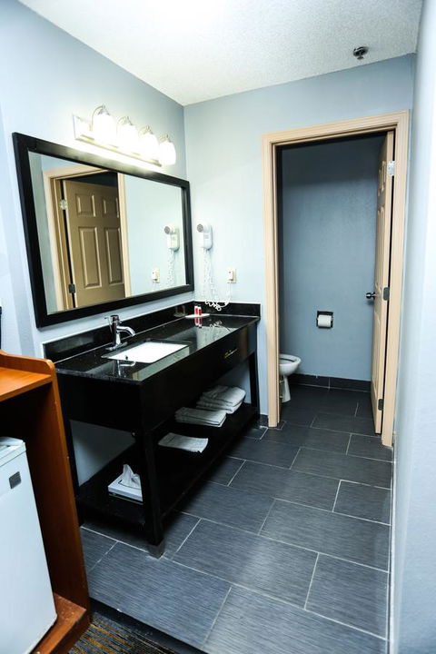 Days Inn By Wyndham Villa Rica - LBG 24