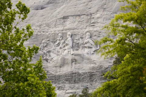 Stone Mountain Inn - LBG 9