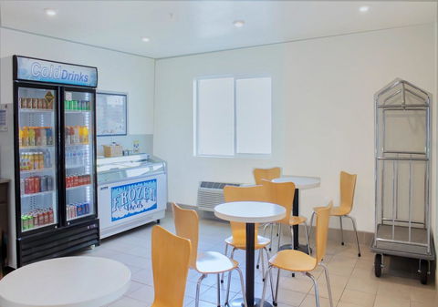 Motel 6 Rexburg - LBG 8