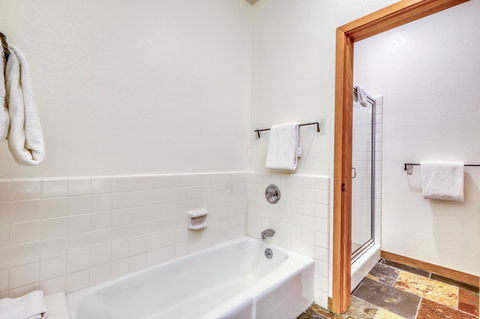 Fairway Family Getaway - LBG 16