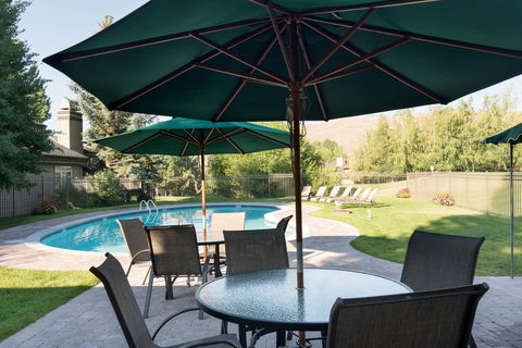 Fairway Family Getaway - LBG 37