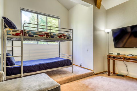 Fairway Family Getaway - LBG 23