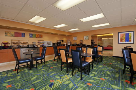 Fairfield Inn & Suites By Marriott Chicago Naperville - LBG 15