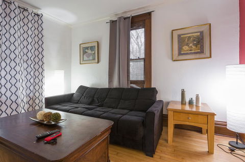 2Kingbed-Walkscore94-4KTV-WIFI - LBG 11