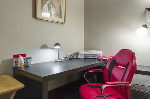 2Kingbed-Walkscore94-4KTV-WIFI - LBG 15