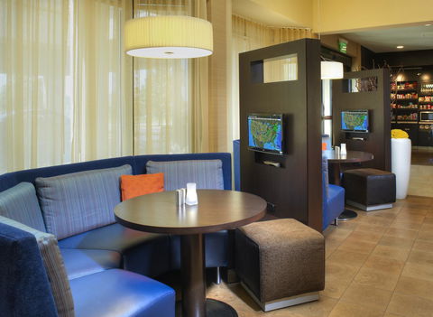 Courtyard By Marriott Chicago Naperville - LBG 5