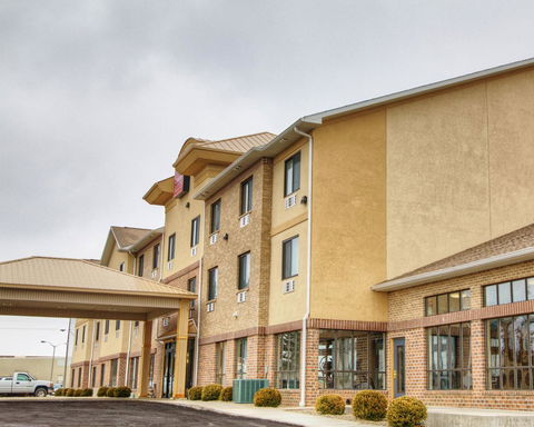 Comfort Suites Plymouth - LBG 22