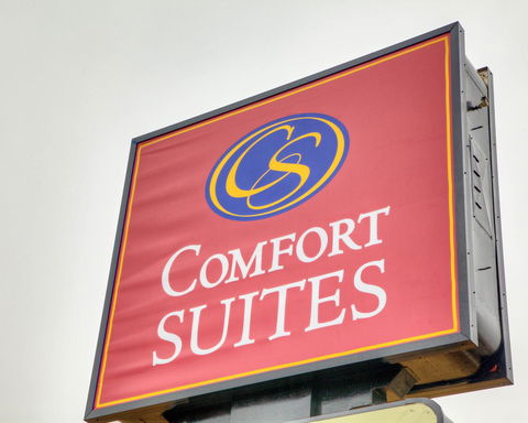 Comfort Suites Plymouth - LBG 10