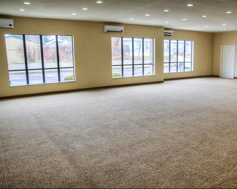 Comfort Suites Plymouth - LBG 7