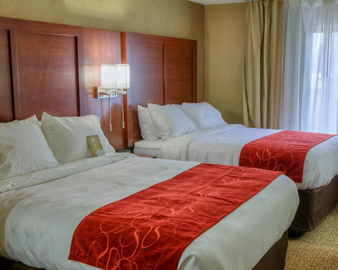 Comfort Suites Plymouth - LBG 17