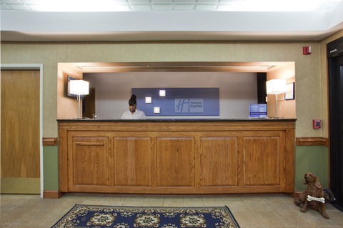 Holiday Inn Express Plymouth - LBG 9