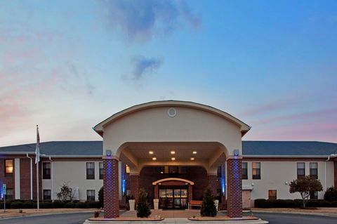Holiday Inn Express Plymouth - LBG 24
