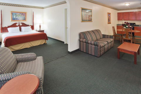 Holiday Inn Express Plymouth - LBG 16