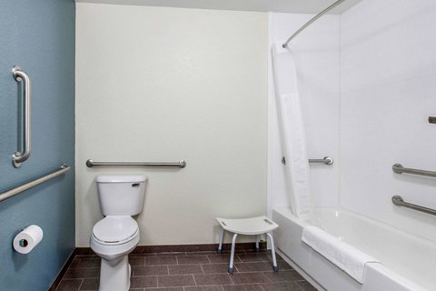 Sleep Inn & Suites Ankeny - Des Moines - LBG 10