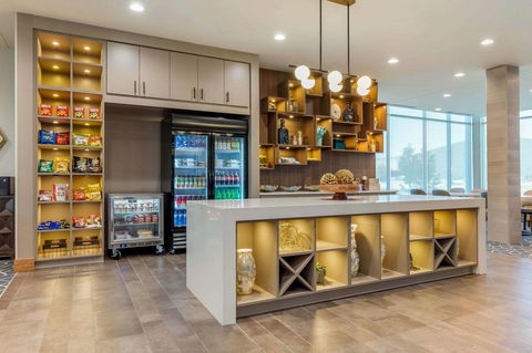 Cambria Hotel Bettendorf - Quad Cities - LBG 15