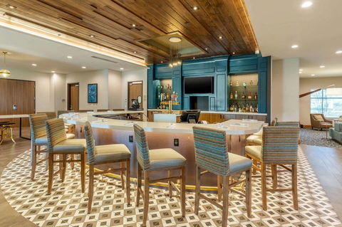 Cambria Hotel Bettendorf - Quad Cities - LBG 4