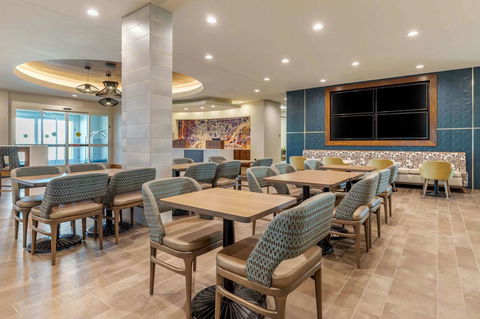 Cambria Hotel Bettendorf - Quad Cities - LBG 42