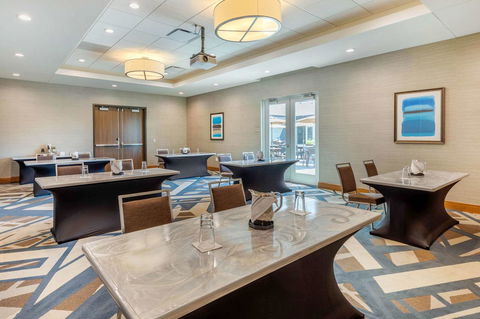 Cambria Hotel Bettendorf - Quad Cities - LBG 21