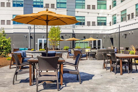 Cambria Hotel Bettendorf - Quad Cities - LBG 5