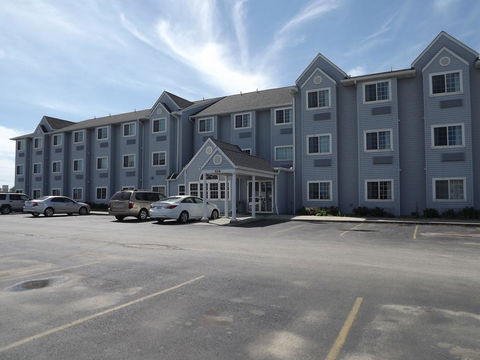MICROTEL Inn And Suites - Ames - LBG 1