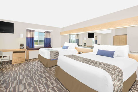 MICROTEL Inn And Suites - Ames - LBG 32