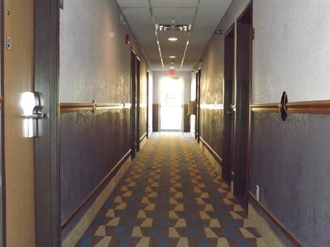 MICROTEL Inn And Suites - Ames - LBG 28