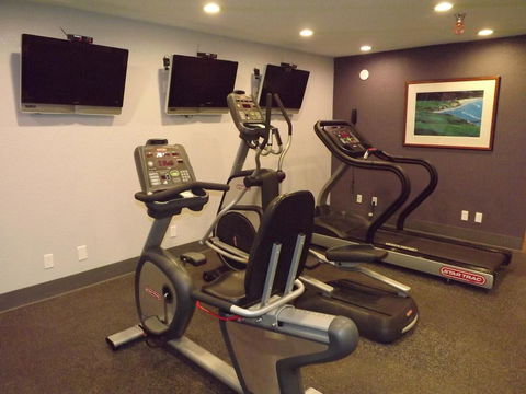 MICROTEL Inn And Suites - Ames - LBG 22