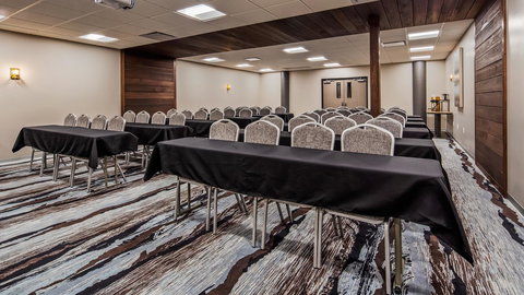 Best Western Premier Ankeny Hotel - LBG 13