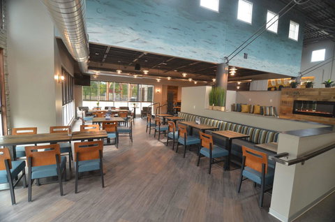 Best Western Premier Ankeny Hotel - LBG 28