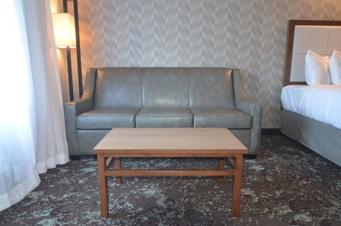 Best Western Premier Ankeny Hotel - LBG 37