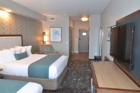 Best Western Premier Ankeny Hotel - LBG 41