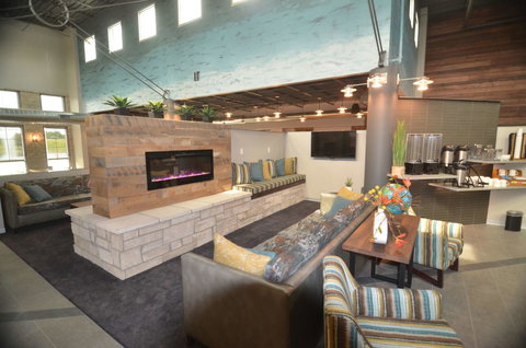 Best Western Premier Ankeny Hotel - LBG 40