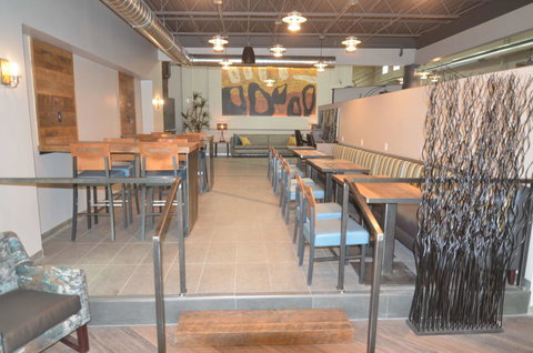 Best Western Premier Ankeny Hotel - LBG 23