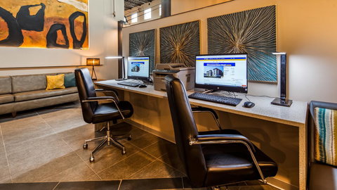 Best Western Premier Ankeny Hotel - LBG 8