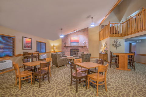AmericInn By Wyndham Ames - LBG 11