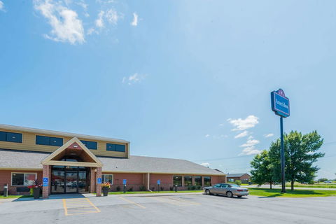 AmericInn By Wyndham Ames - LBG 34