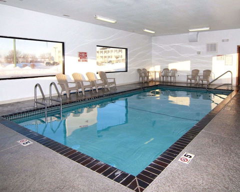 Econo Lodge Ames - LBG 1