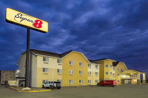Super 8 By Wyndham Altoona - LBG 0