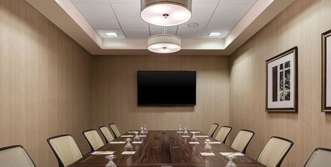 Hilton Garden Inn Bettendorf/ Quad Cities - LBG 9