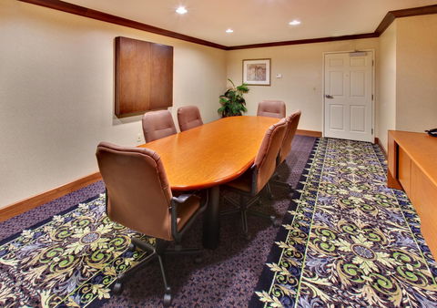 Staybridge Suites Davenport - LBG 3